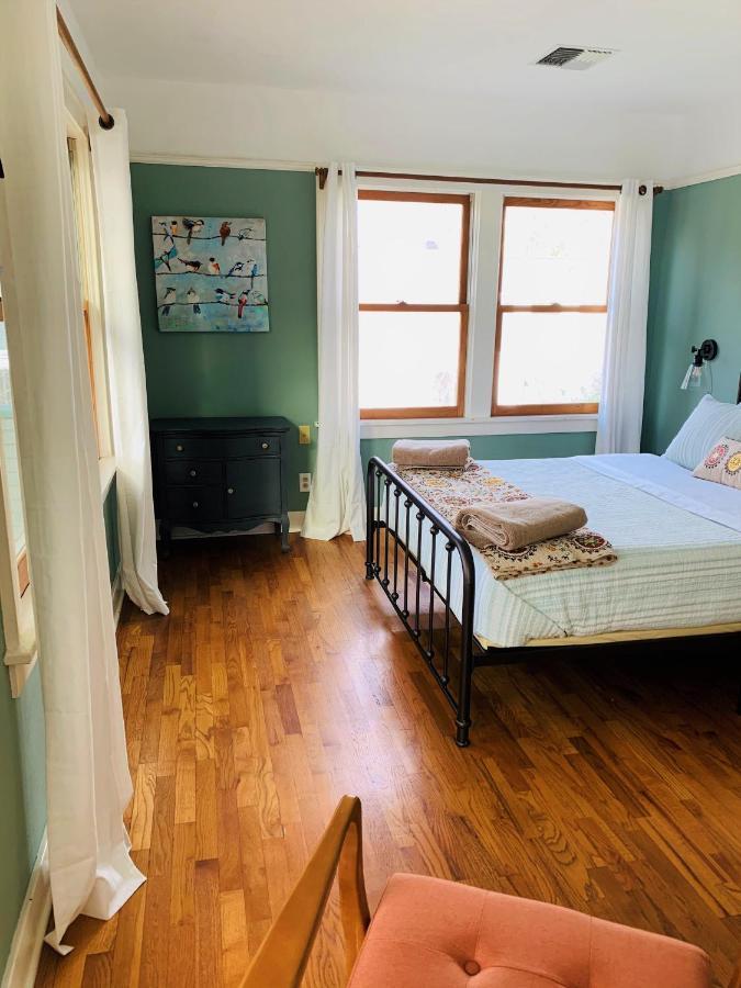 Riverpath Inn 유진 외부 사진