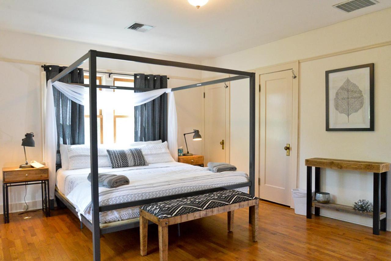Riverpath Inn 유진 외부 사진