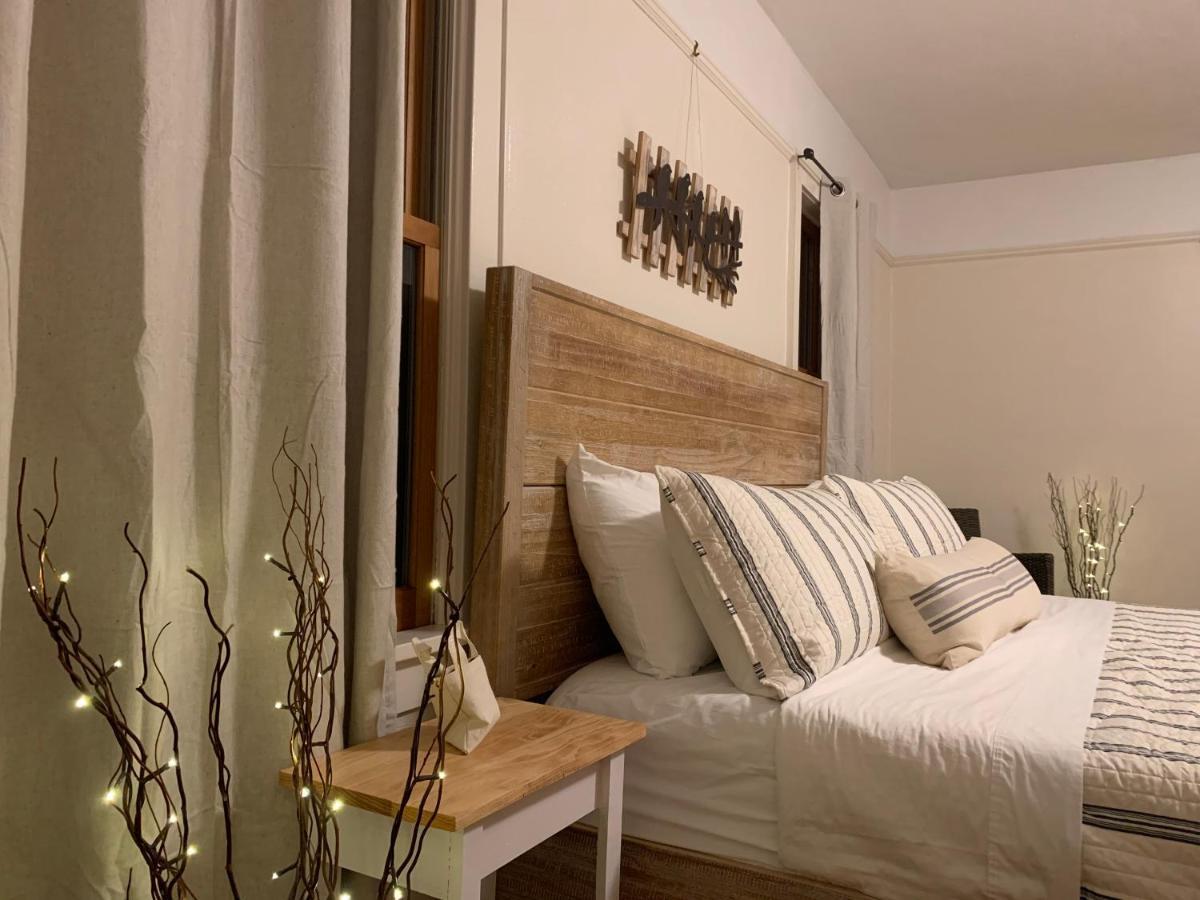 Riverpath Inn 유진 외부 사진