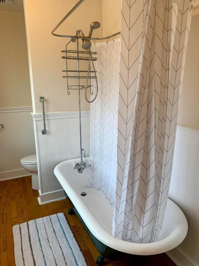 Riverpath Inn 유진 외부 사진